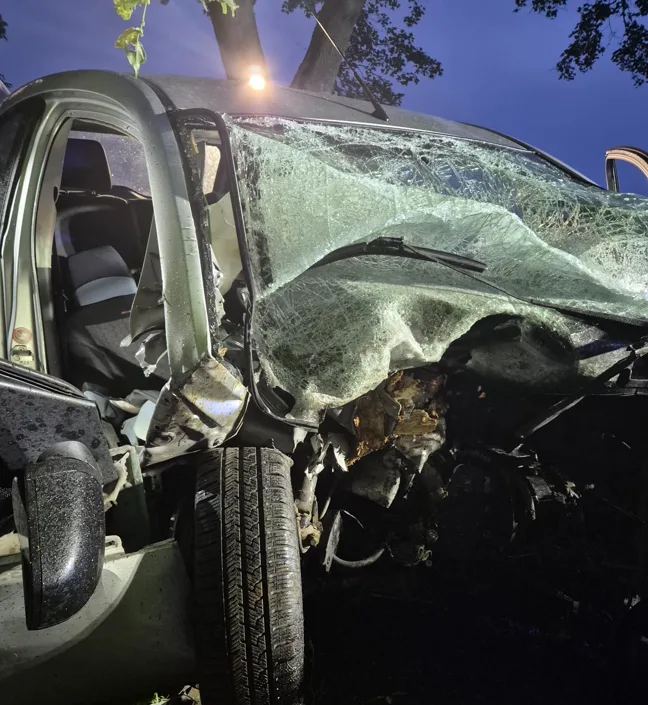 Tragiczny wypadek w Sarnowie - nie żyje 19-letni kierowca