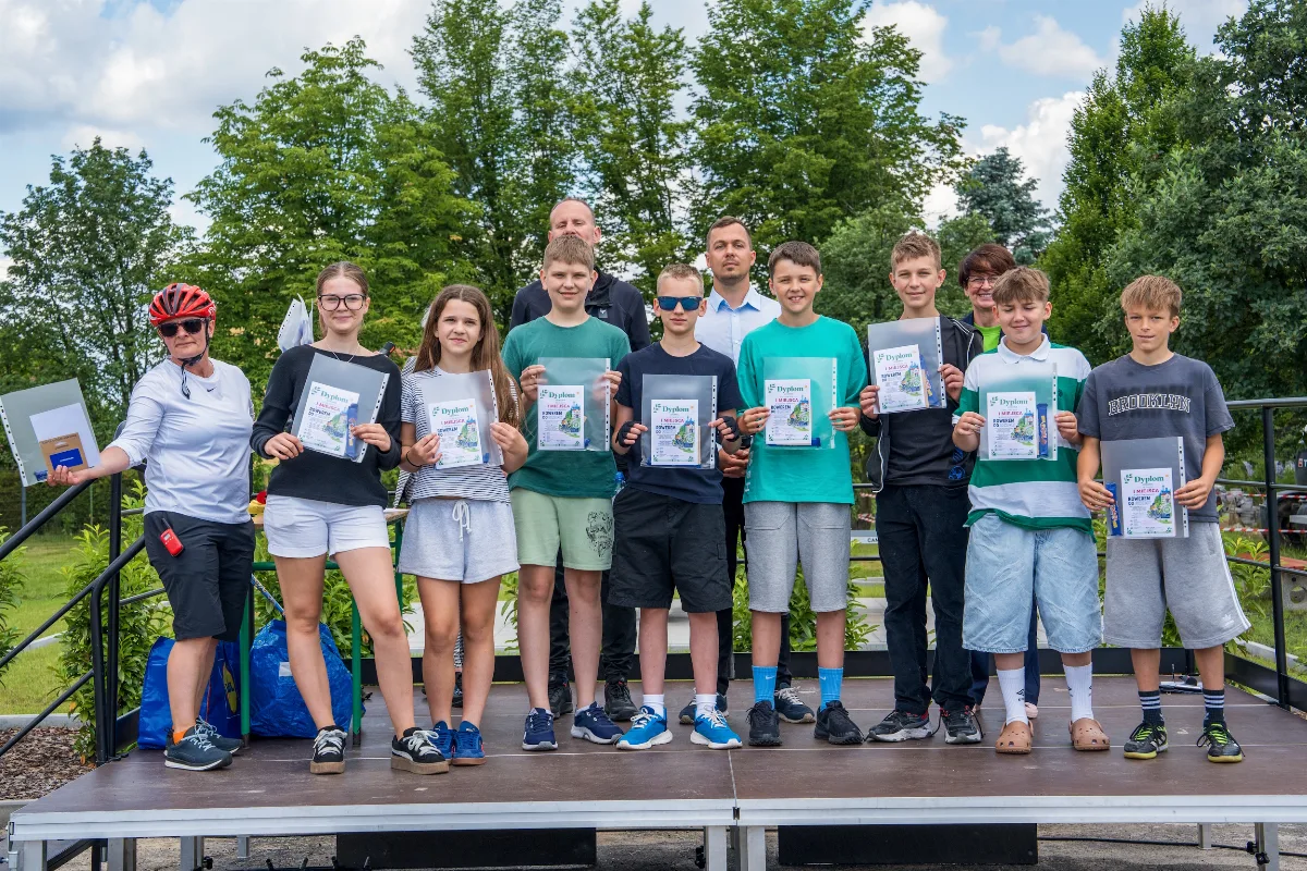Uczniowie z Brzezinki promują dojazdy rowerowe do szkoły