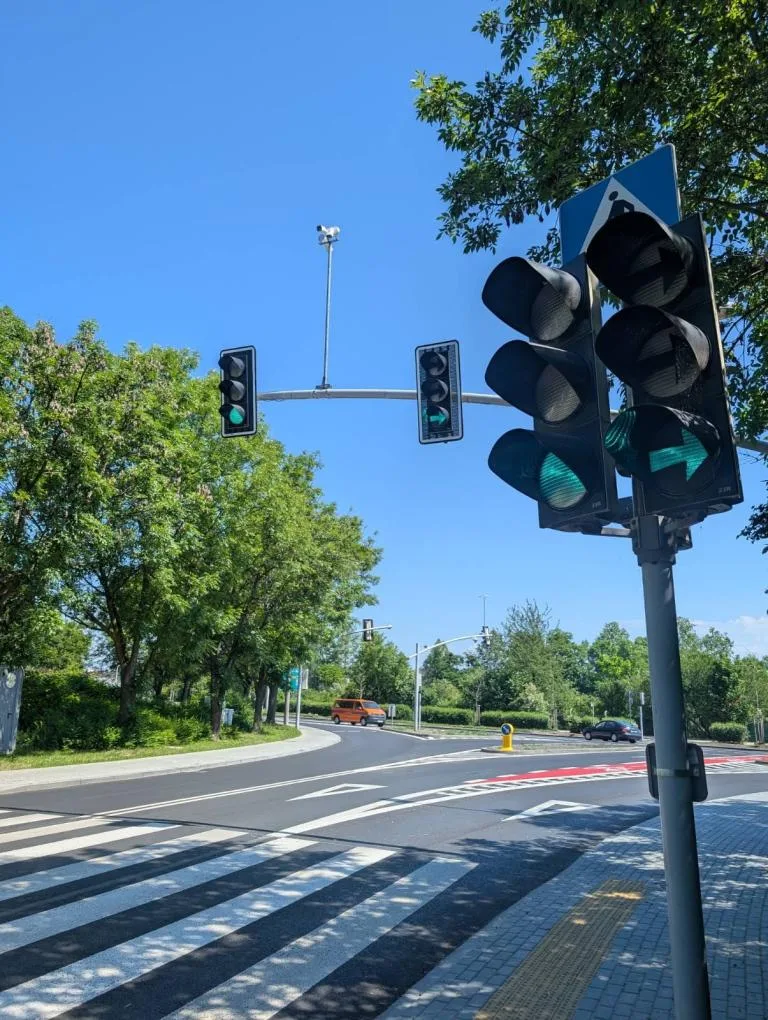 Uruchomienie sygnalizacji świetlnej na skrzyżowaniu Orlickiego i Wyspiańskiego