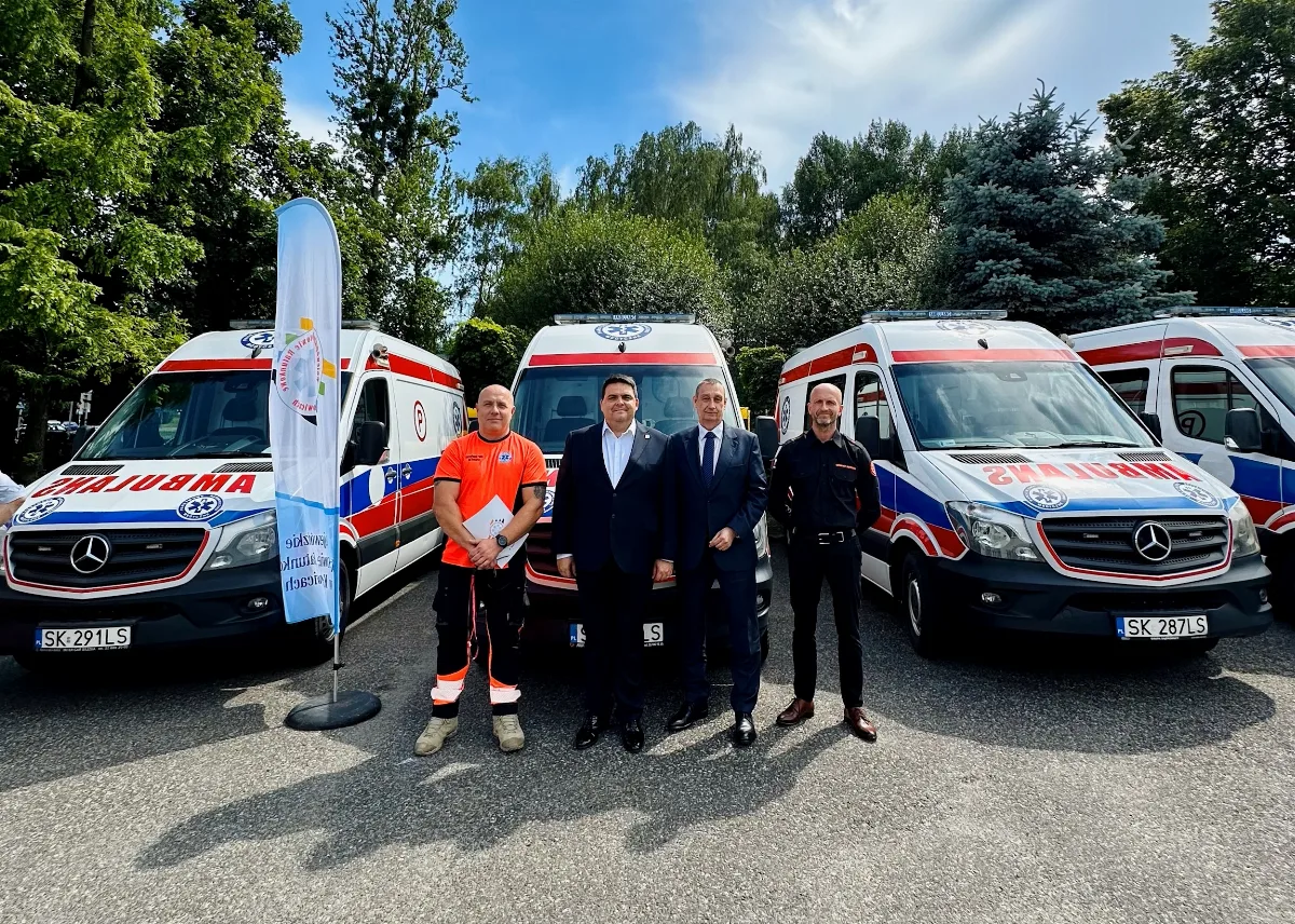 Przekazanie ambulansu dla Szpitala Miejskiego w Gliwicach